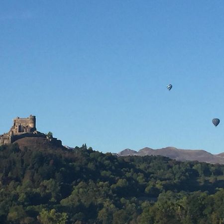 Les Gites Du Paradis Murol Buitenkant foto